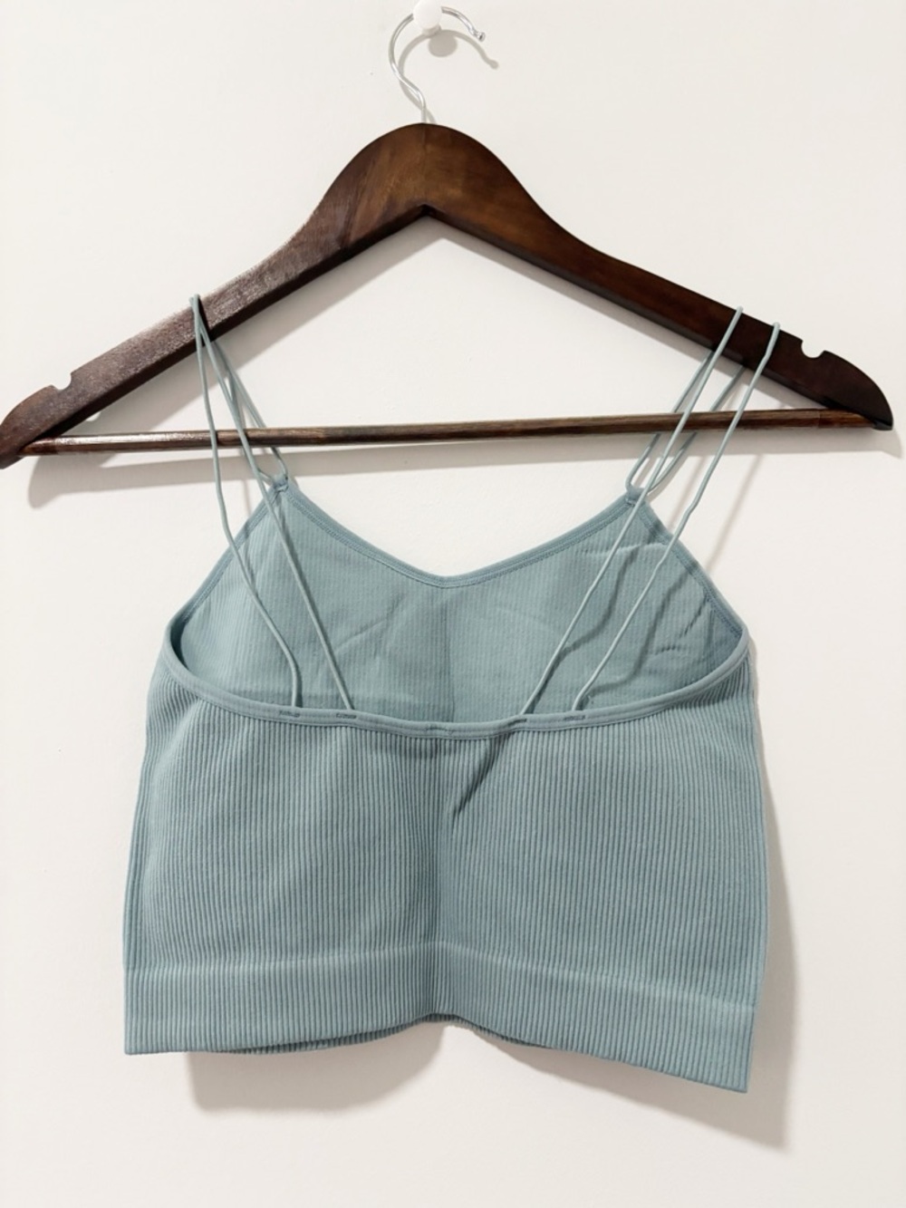 Zenana Outfitters Double Spaghetti Strap Ribbed Crop Top Womens Size L/XL Green - Picture 5 of 8